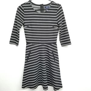 Gap Black & White Stripe Fit and flare Dress XS